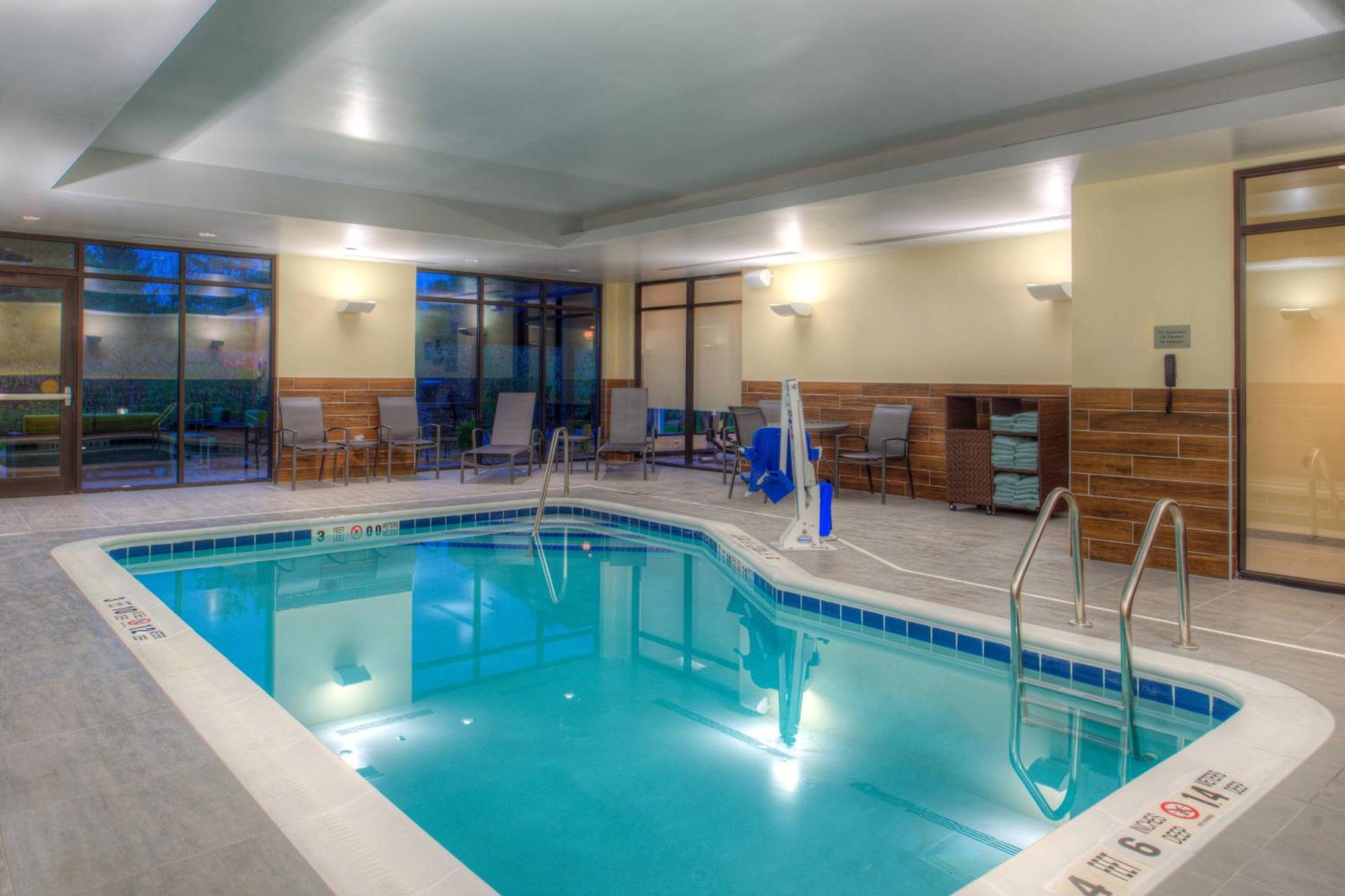 Fairfield Inn & Suites By Marriott Κάντον Εξωτερικό φωτογραφία