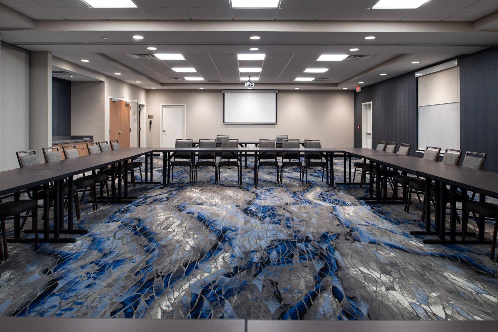 Fairfield Inn & Suites By Marriott Κάντον Εξωτερικό φωτογραφία